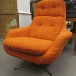 716 5240 SWIVEL CHAIR